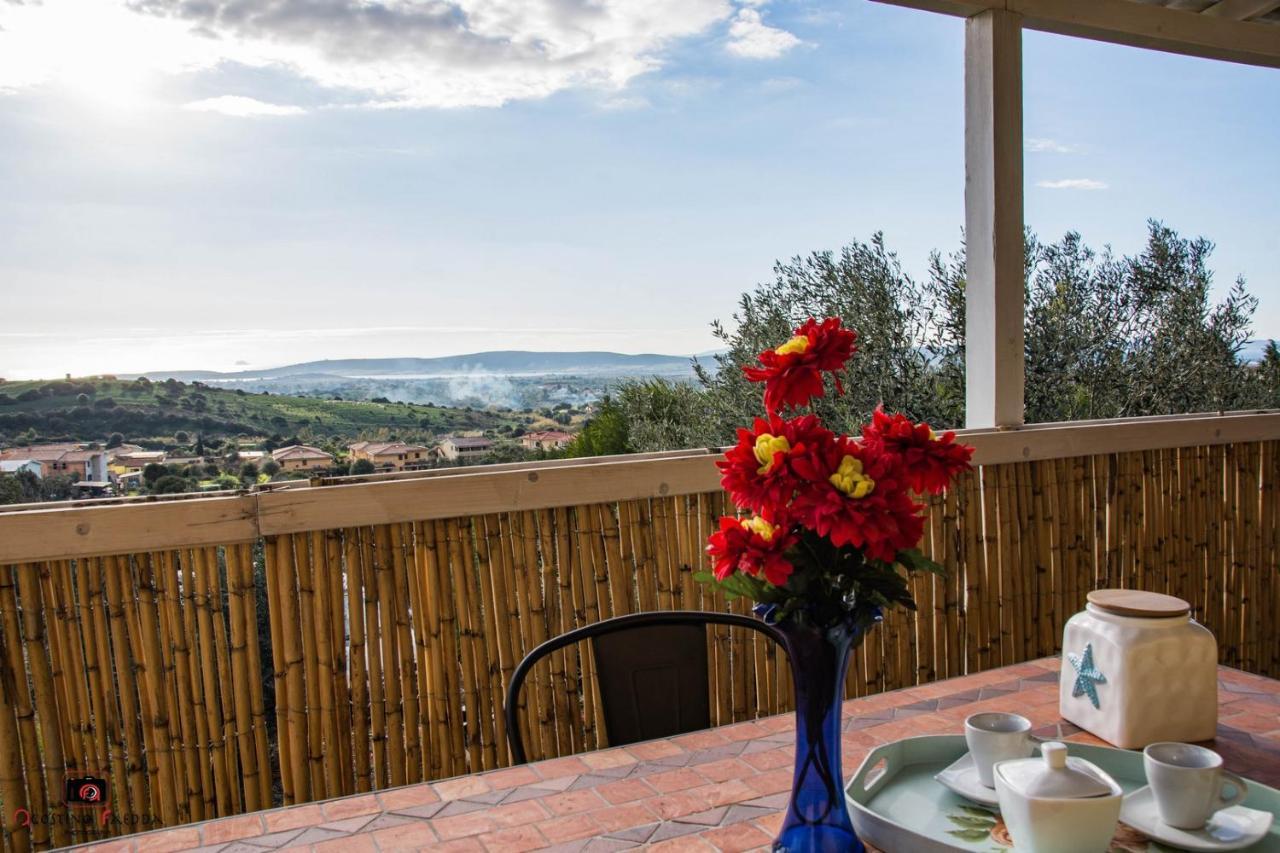 Casa Vacanza Le Dune Villa SantʼAnna Arresi Exterior foto